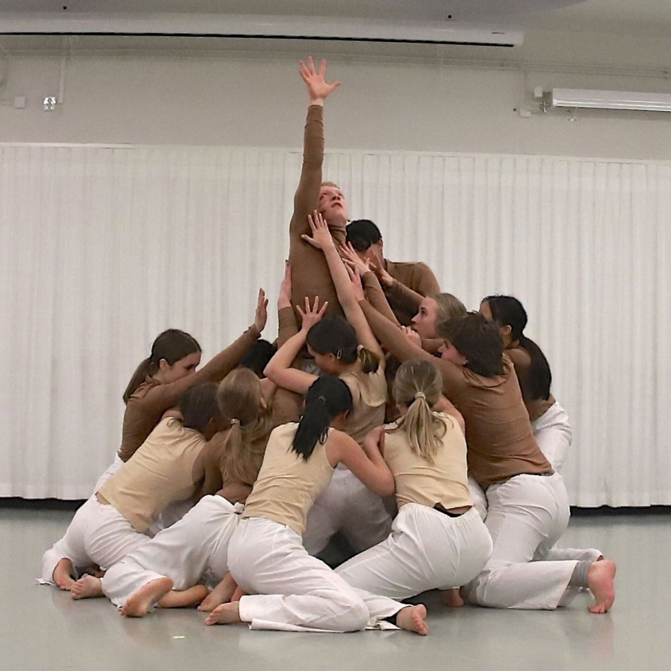 Danse elever i action