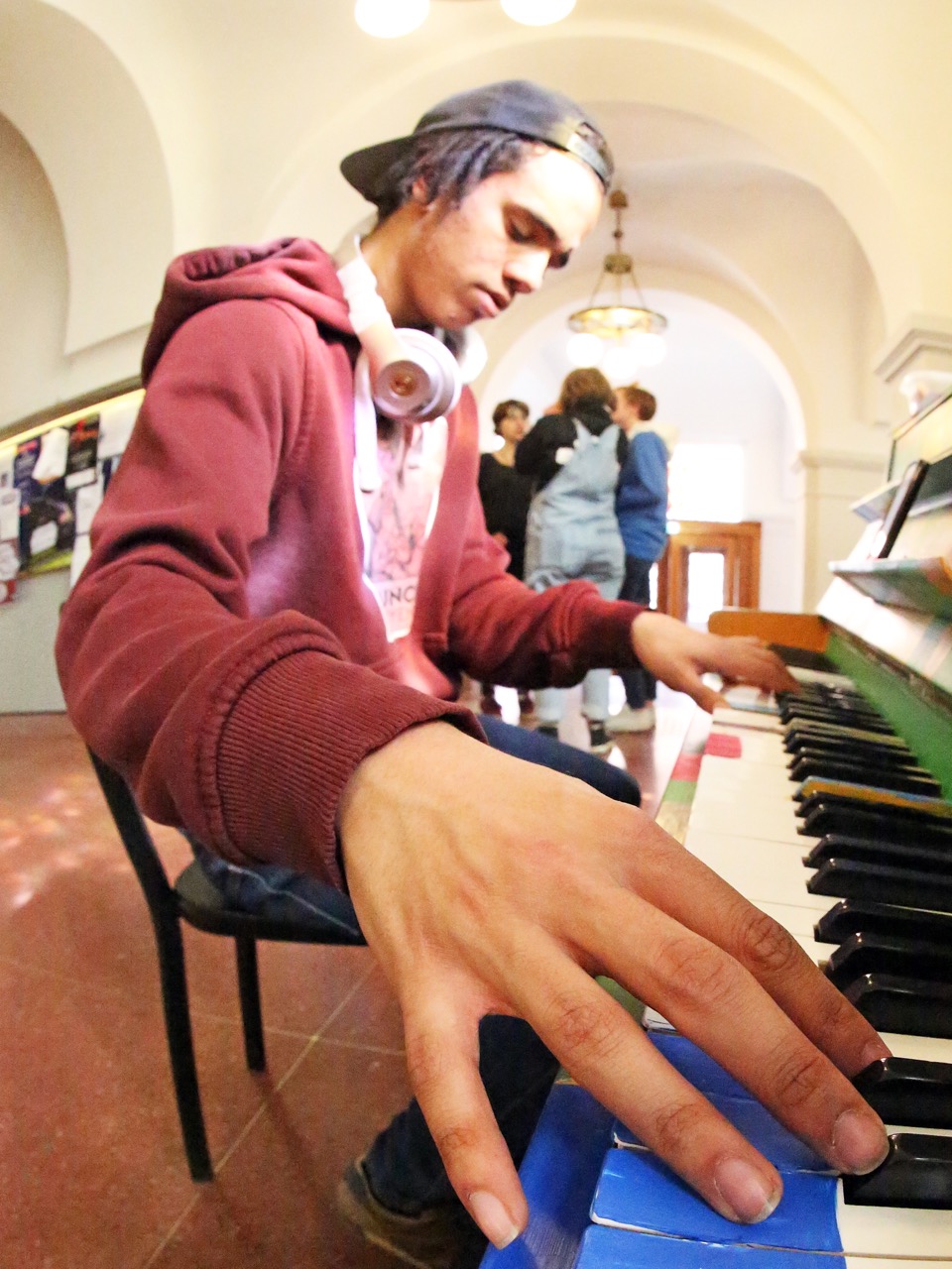 Peter D. Hypher Musikk