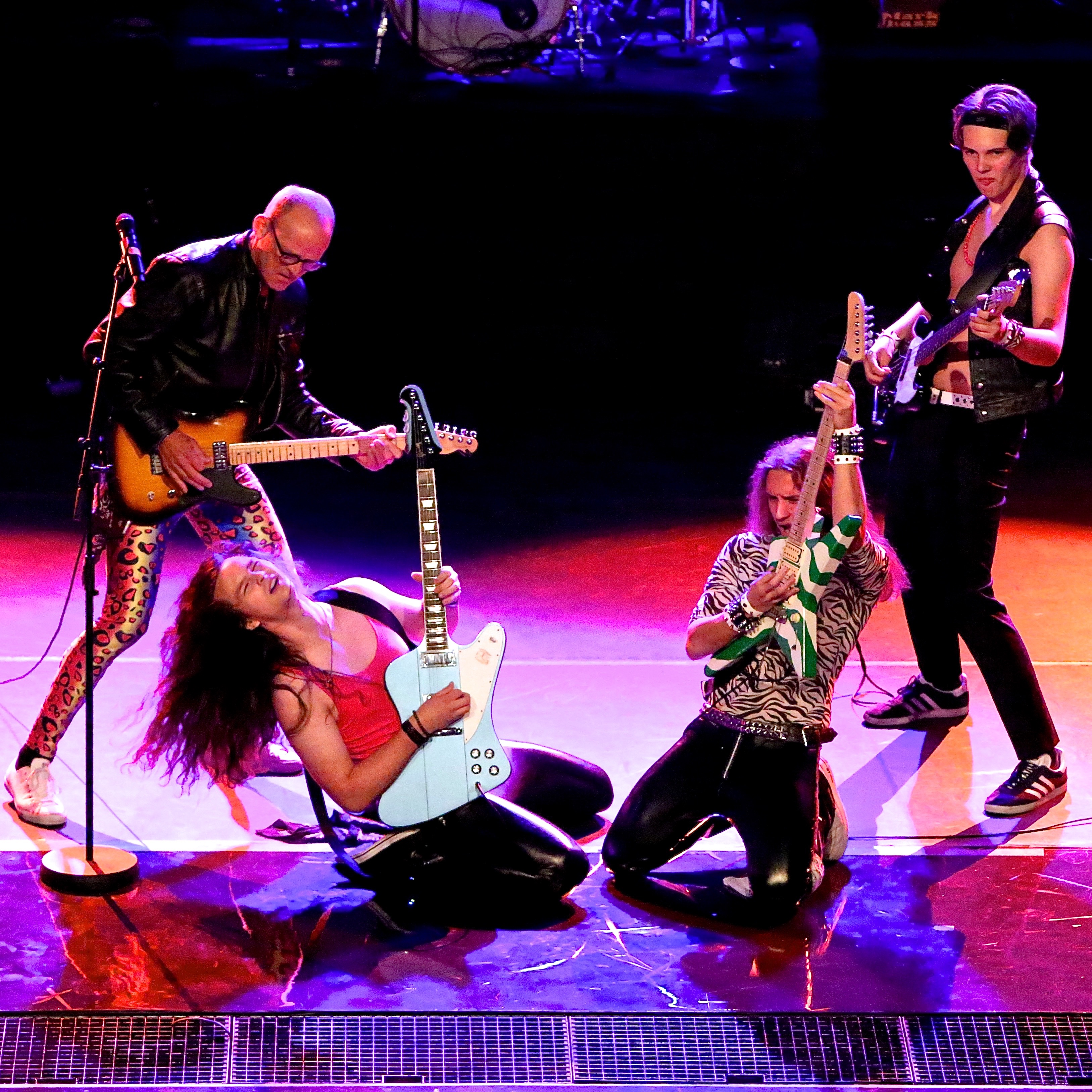 Peter D. Hypher Musikk