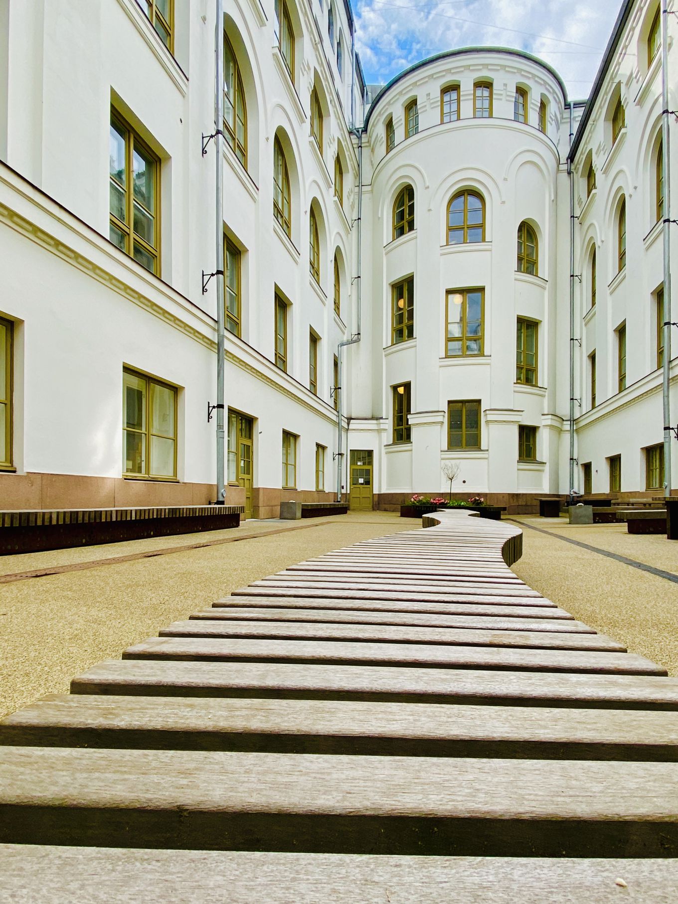 Foto: Uttam Kumar Skolegården